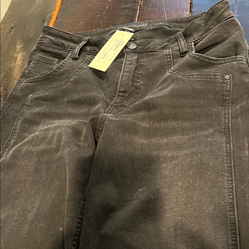 KUT from the Kloth Meg Wide Leg